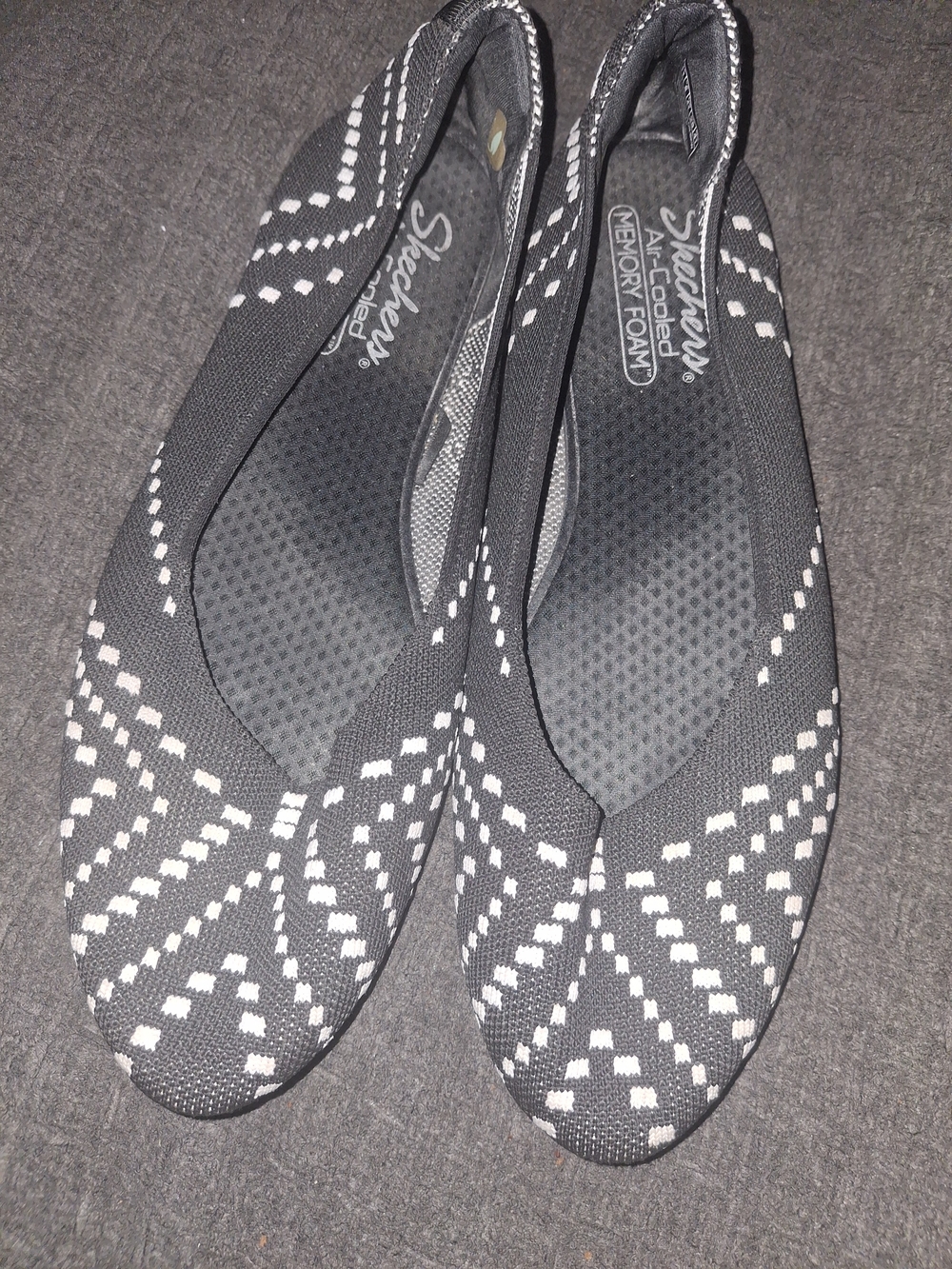 Skechers Black & White Knit Slip-On Flats